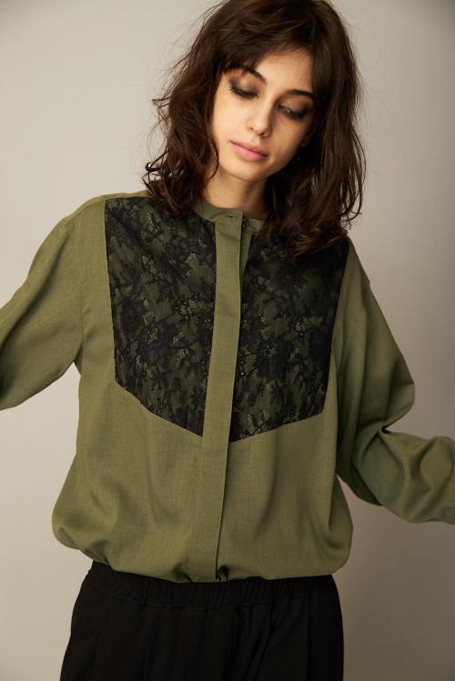 バンドカラーブラウス