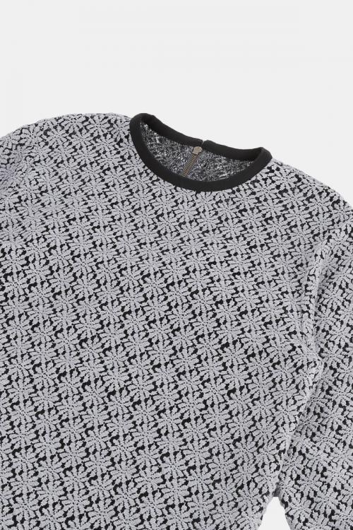 クルーネックプルオーバー　マーガレット柄レース