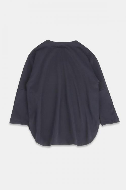 クルーネックプルオーバー　ストレッチカルゼ