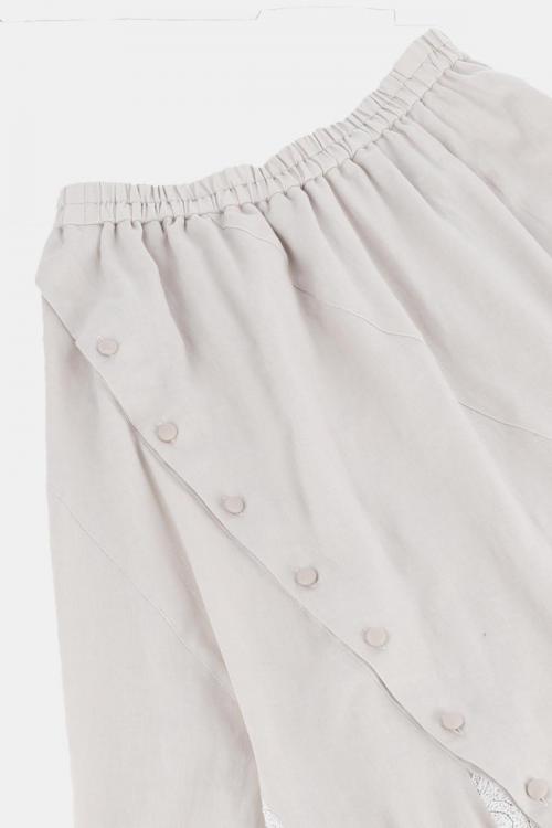 Asymmetric Flared Skirt Lace Switch 